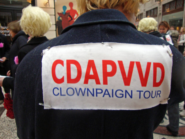 CDAPVVD Clownpaign Tour: The Blond Parties want your vote! The Hague, Febr. 26th 2011. Photo: Karen Eliot
