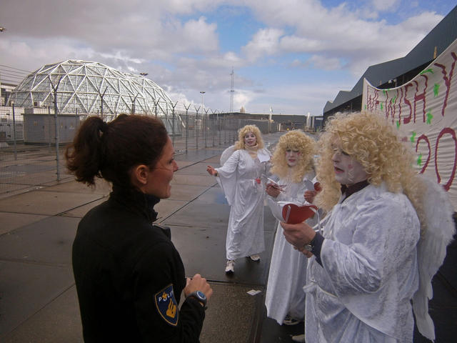 Angels without borders near Detention Centre Zaandam, December 18th 2011. Photo: Angel Kazza